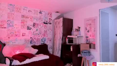 Snapshot of emely_rous chatting on 02-19-26, 03:24 Emely Rous online show from 02-19-26, 03:24