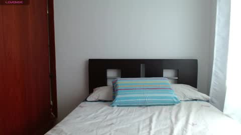 Snapshot of emely_sexx chatting on 02-02-26, 07:23 emely_sexx online show from 02-02-26, 07:23