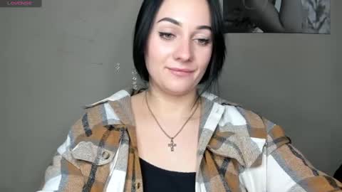 Snapshot of emelyblum chatting on 12-05-24, 12:08 Emely online show from 12-05-24, 12:08