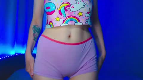 Emely online show from 07-10-26, 05:23