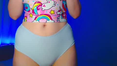 Emely online show from 07-22-26, 06:27