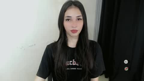 Snapshot of emelyn_fuckdoll chatting on 01-26-25, 10:12 Scarlett online show from 01-26-25, 10:12