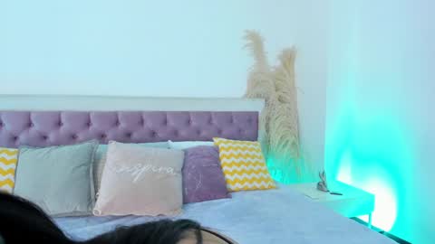 Snapshot of emelyy_carter chatting on 12-06-24, 07:56 Emy online show from 12-06-24, 07:56