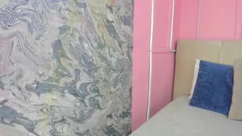 Snapshot of emelyy_carter chatting on 10-01-25, 11:38 Emy online show from 10-01-25, 11:38