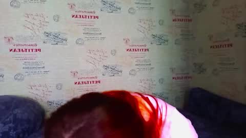 Snapshot of emi_less chatting on 02-04-26, 09:04 Emi online show from 02-04-26, 09:04