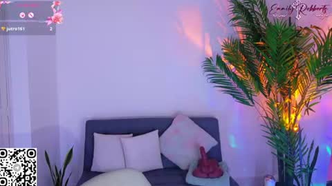 Emmily Roberts online show from 07-18-26, 12:37