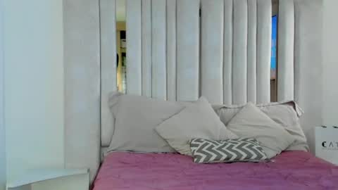 emi_royse online show from 04-22-26, 10:00