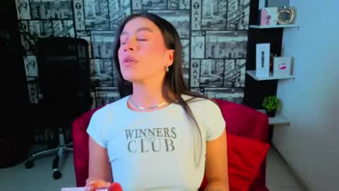 Emilia Gomez online show from 06-04-26, 03:12