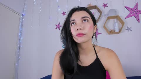 Snapshot of emiily_parkerr chatting on 12-21-24, 03:14 Emily online show from 12-21-24, 03:14