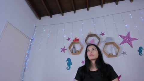 Snapshot of emiily_parkerr chatting on 12-28-24, 09:20 Emily online show from 12-28-24, 09:20