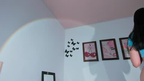 Snapshot of emiily_parkerr chatting on 07-24-26, 11:47 Emily online show from 07-24-26, 11:47