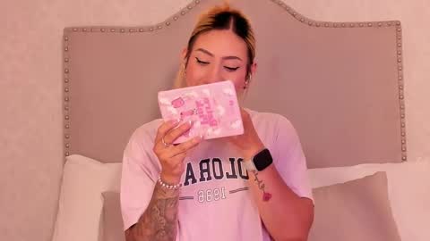 EMILY ROBERTS online show from 09-18-25, 03:19