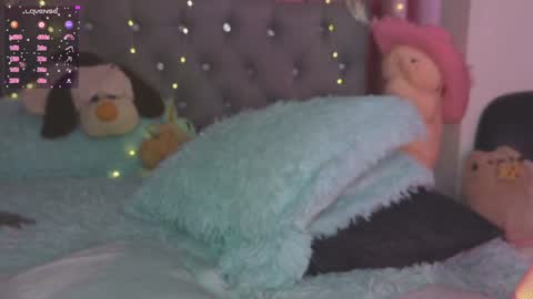 Emily online show from 01-30-25, 04:34