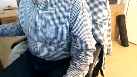 Snapshot of emil_karpo chatting on 01-12-26, 04:12 Terrance1st online show from 01-12-26, 04:12