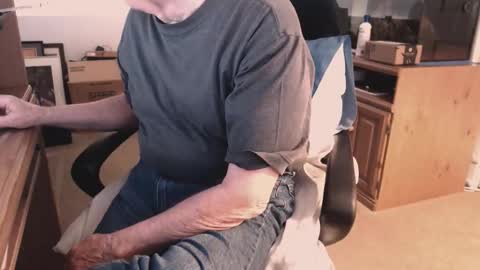 Snapshot of emil_karpo chatting on 02-08-26, 03:26 Terrance1st online show from 02-08-26, 03:26