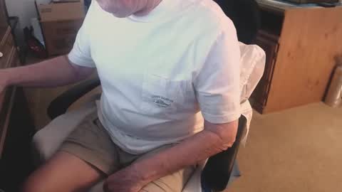 Snapshot of emil_karpo chatting on 03-24-26, 02:55 Terrance1st online show from 03-24-26, 02:55