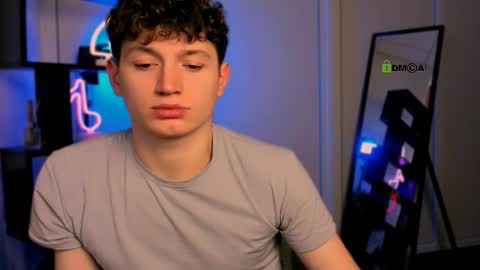 Snapshot of emil_lucky chatting on 02-08-26, 06:28 emil_lucky online show from 02-08-26, 06:28