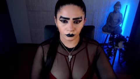 Snapshot of emili_evans_ chatting on 12-17-24, 10:32 POWERFULL GODDESS EMILI online show from 12-17-24, 10:32