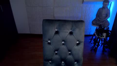 Snapshot of emili_evans_ chatting on 01-22-25, 10:48 POWERFULL GODDESS EMILI online show from 01-22-25, 10:48