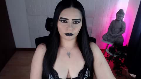 Snapshot of emili_evans_ chatting on 09-12-25, 06:08 POWERFULL GODDESS EMILI online show from 09-12-25, 06:08