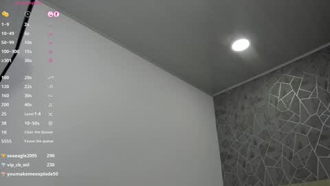 Emili Lenus online show from 02-07-25, 02:26