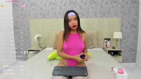 Emili Lenus online show from 02-09-25, 05:33