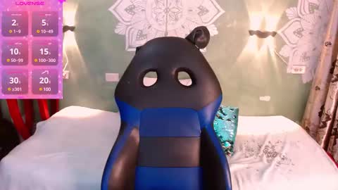 Emili roux online show from 01-24-25, 04:06