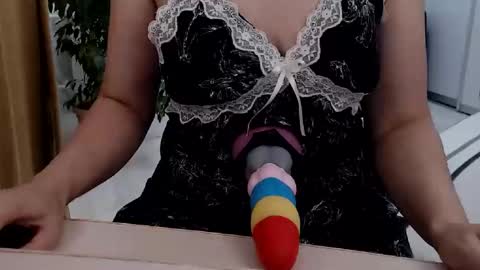 Snapshot of emilia_loki chatting on 11-02-25, 01:24 Emilia loki online show from 11-02-25, 01:24