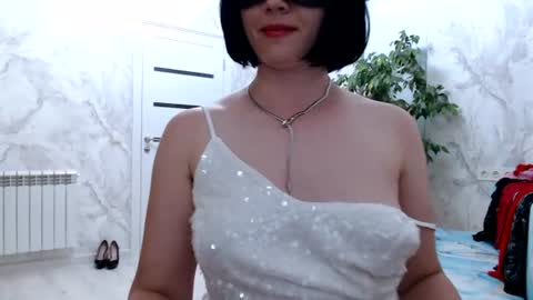 Snapshot of emilia_loki chatting on 07-21-26, 05:37 Emilia loki online show from 07-21-26, 05:37