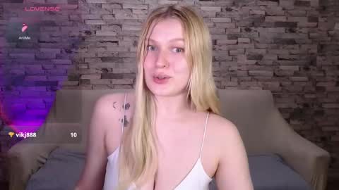 Amili online show from 04-29-26, 06:03