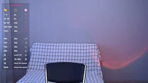 Snapshot of emiliaduchess chatting on 07-27-26, 08:10 Amili online show from 07-27-26, 08:10