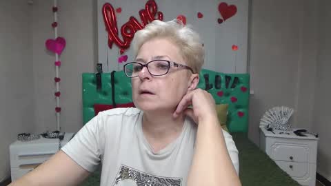 Snapshot of emiliagree chatting on 09-14-25, 05:01 EmiliaGree online show from 09-14-25, 05:01