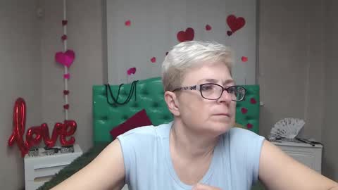 Snapshot of emiliagree chatting on 11-24-25, 06:51 EmiliaGree online show from 11-24-25, 06:51