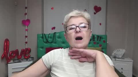 Snapshot of emiliagree chatting on 12-01-25, 06:02 EmiliaGree online show from 12-01-25, 06:02