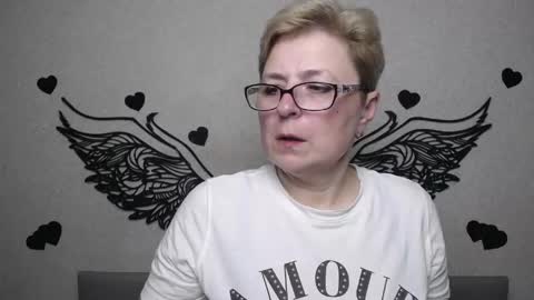 Snapshot of emiliagree chatting on 05-17-26, 04:58 EmiliaGree online show from 05-17-26, 04:58