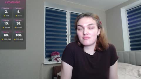 Snapshot of emiliarhodes chatting on 10-24-25, 08:38 Emi online show from 10-24-25, 08:38