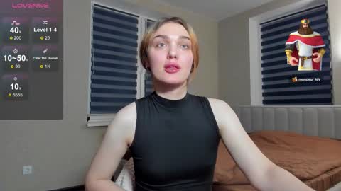 Snapshot of emiliarhodes chatting on 12-14-25, 05:51 Emi online show from 12-14-25, 05:51