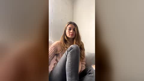 Snapshot of emilie_gegi chatting on 02-08-26, 07:28 Emilie online show from 02-08-26, 07:28