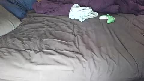 Snapshot of emiliefoxx chatting on 01-14-26, 05:40 emilie foxx online show from 01-14-26, 05:40