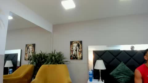 Emilio online show from 11-09-25, 10:24