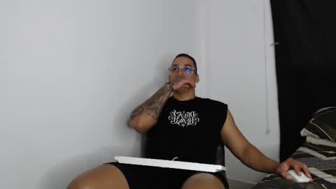 emiliokane1 online show from 07-27-26, 12:01