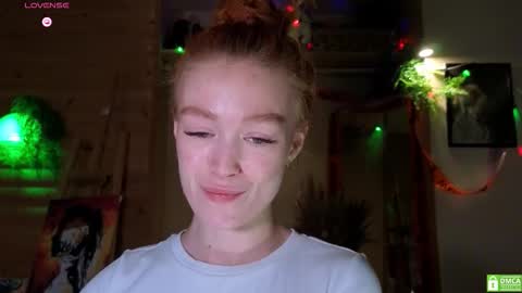 Emi  online show from 11-09-25, 06:06