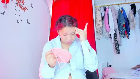 emily online show from 11-01-25, 01:24