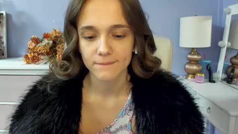 Emilly online show from 03-05-26, 07:48