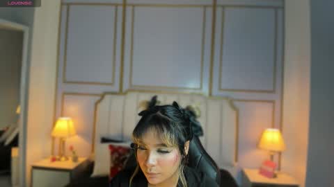 emilly_mell online show from 11-16-25, 11:27