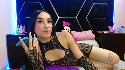 emillystonex online show from 12-17-24, 03:28