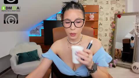 EmillyTaylor online show from 07-10-26, 04:50