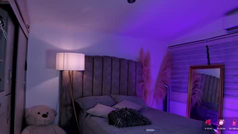  emily valentina     online show from 02-17-26, 01:24