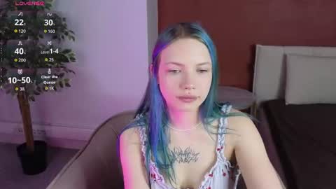 Emily online show from 07-03-26, 01:23