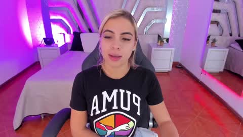 Emily online show from 01-14-25, 10:48